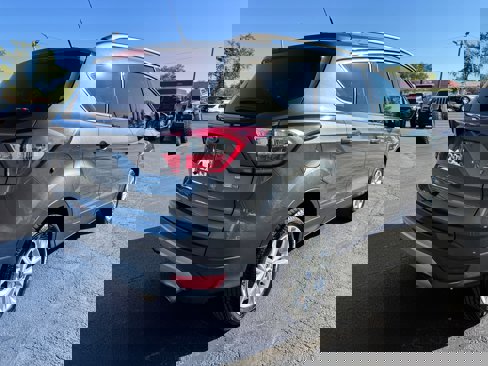 Used 2018 Ford Escape SE image 7