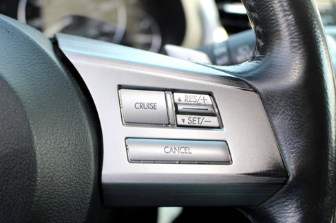 Used 2011 Subaru Outback 2.5i Limited image 22