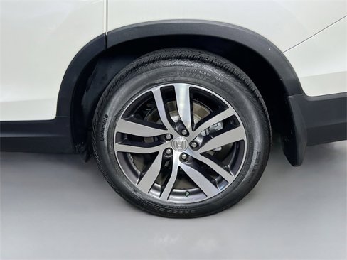 Used 2016 Honda Pilot Touring image 33