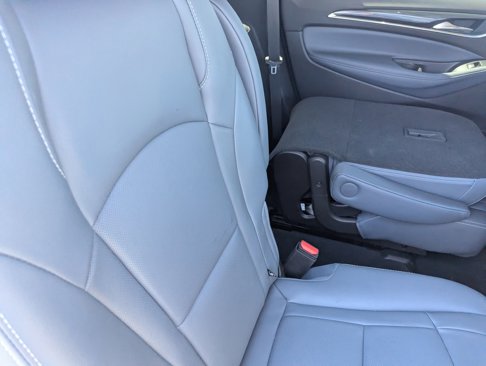 Used 2021 Buick Enclave Essence w/ Sport Touring Edition image 11