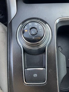 Used 2017 Ford Fusion S image 31