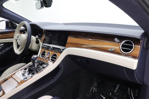 Used 2024 Bentley Continental GT S image 9