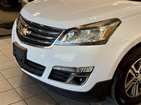Used 2017 Chevrolet Traverse LT image 49