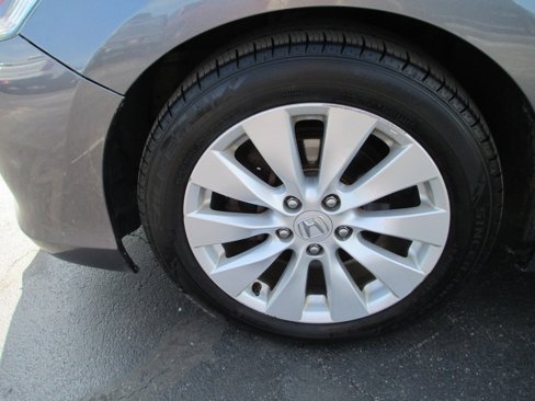 Used 2013 Honda Accord EX image 10
