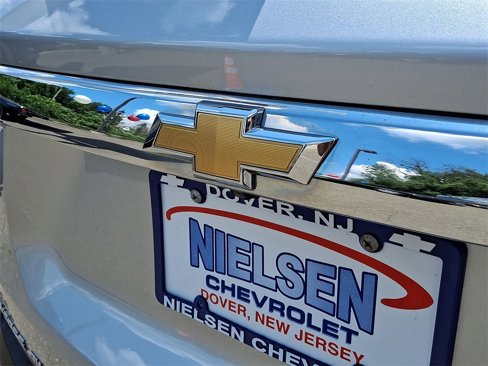 Used 2018 Chevrolet Traverse LT image 24