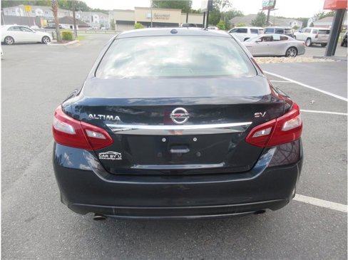 Used 2018 Nissan Altima 2.5 SV image 4