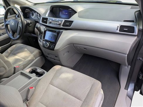 Used 2016 Honda Odyssey SE image 22