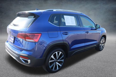 Used 2024 Volkswagen Taos SE image 25