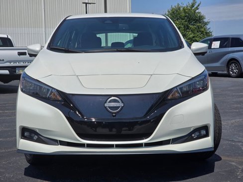 Used 2024 Nissan Leaf SV Plus image 11