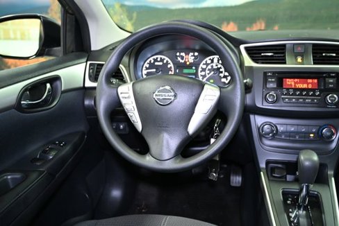 Used 2016 Nissan Sentra S image 44