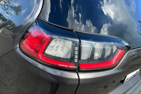 Used 2020 Jeep Cherokee Latitude Plus image 26