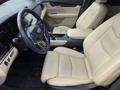 Used 2017 Cadillac XT5 Luxury w/ LPO, Wheel Lock Package image 13