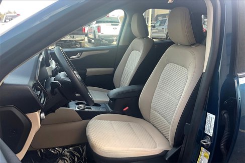 Used 2020 Ford Escape SE image 23