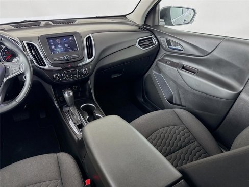 Used 2020 Chevrolet Equinox LT image 22