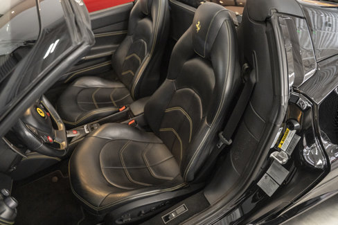 Used 2018 Ferrari 488 Spider image 24