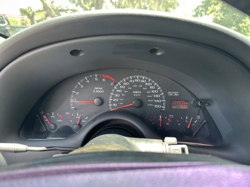 Used 1997 Chevrolet Camaro Z28 w/ Preferred Equipment Group 2 image 10
