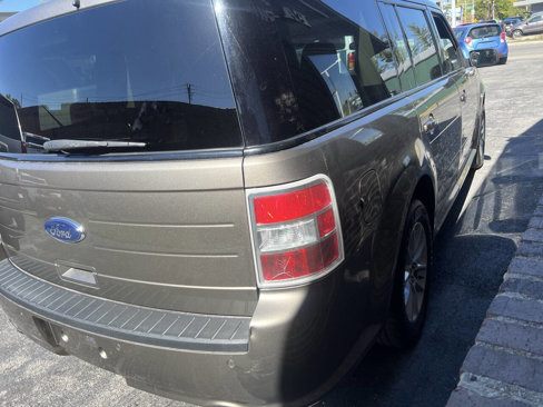 Used 2014 Ford Flex SE image 4
