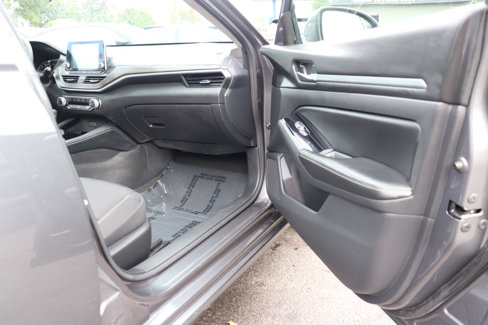 Used 2023 Nissan Altima 2.5 SV image 15
