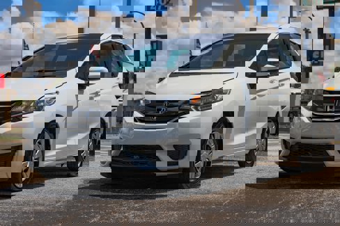 Used 2017 Honda Fit LX image 4
