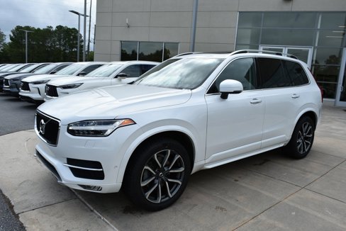 Used 2018 Volvo XC90 T6 Momentum w/ Convenience Package image 9