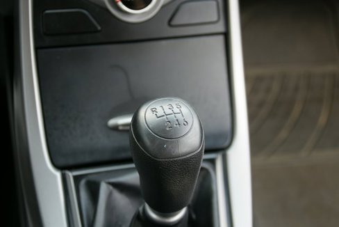 Used 2016 Hyundai Elantra SE image 5