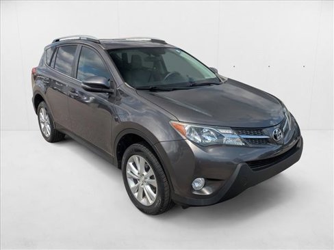 Used 2015 Toyota RAV4 Limited image 3