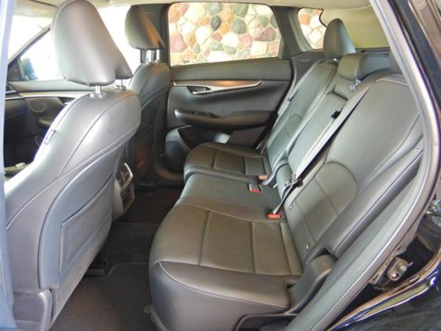 Used 2022 INFINITI QX50 Luxe w/ Cargo Package image 12
