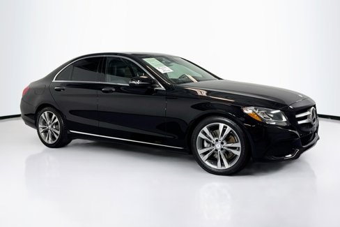 Used 2017 Mercedes-Benz C 300 Sedan image 3
