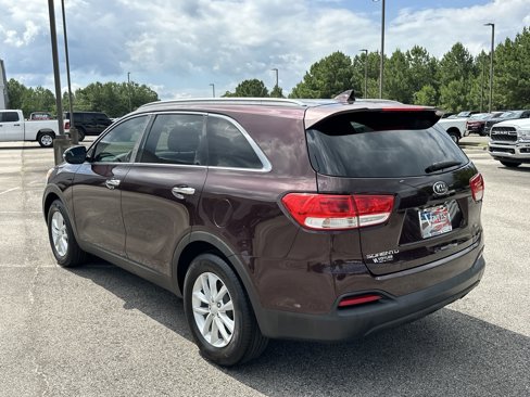 Used 2016 Kia Sorento LX image 5