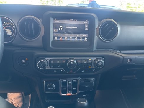 Used 2020 Jeep Gladiator Sport w/ Quick Order Package 24S image 14