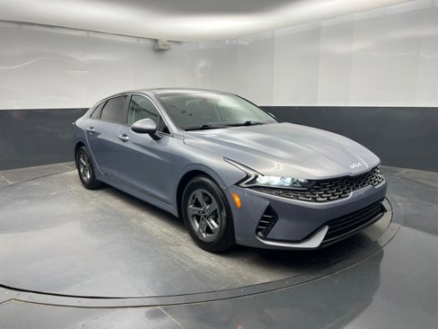 Used 2022 Kia K5 LXS image 2