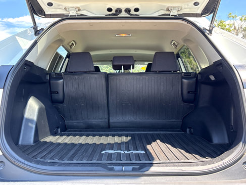 Used 2020 Toyota RAV4 LE image 22