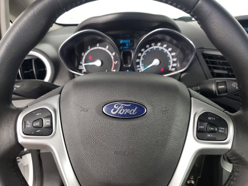 Used 2014 Ford Fiesta SE image 21