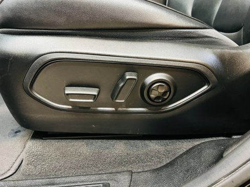 Used 2023 Jeep Grand Cherokee L Limited image 25