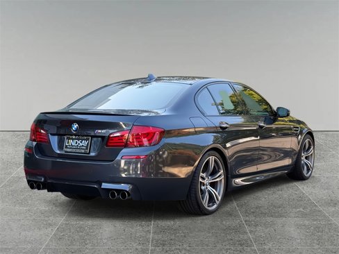 Used 2013 BMW M5 image 10