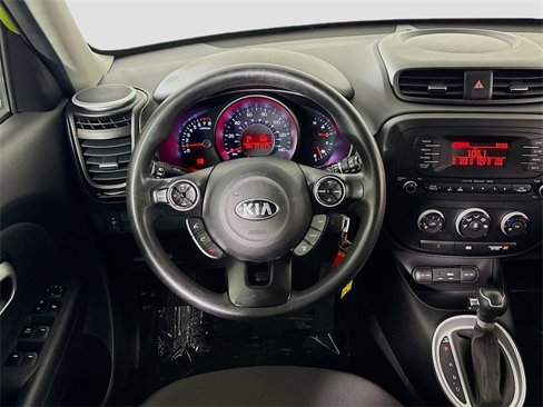 Used 2016 Kia Soul image 18
