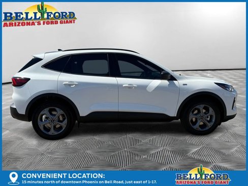 New 2025 Ford Escape ST-Line w/ Equipment Group 301A image 8