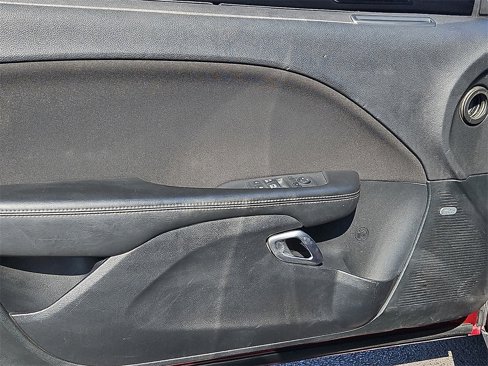 Used 2017 Dodge Challenger R/T Scat Pack w/ Leather Interior Group image 17