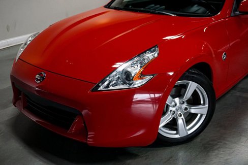 Used 2010 Nissan 370Z Touring image 31