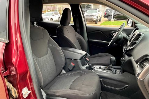 Used 2020 Jeep Cherokee Latitude image 8