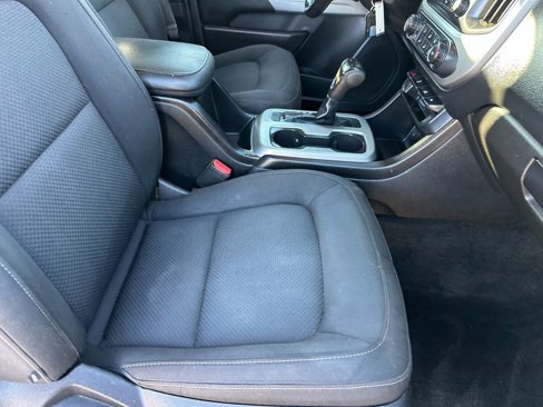 Used 2018 Chevrolet Colorado LT w/ LT Convenience Package image 15