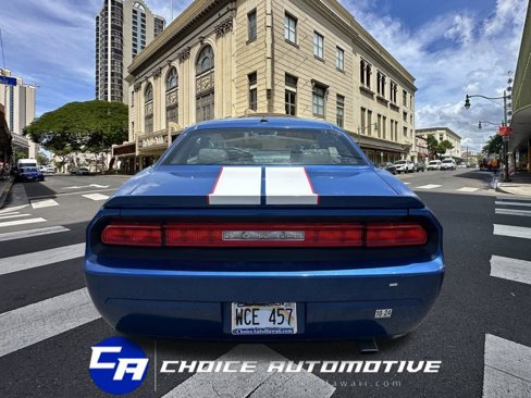 Used 2010 Dodge Challenger SE image 7