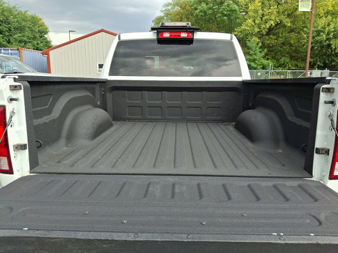 Used 2022 RAM 1500 Tradesman w/ Chrome Appearance Group image 32
