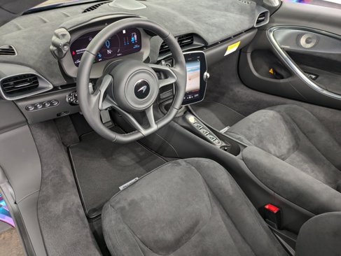 New 2025 McLaren Artura Spider image 7