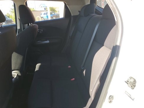 Used 2012 Nissan Juke S image 11