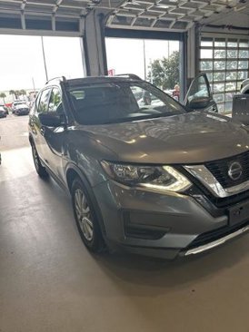 Certified 2019 Nissan Rogue SV image 1