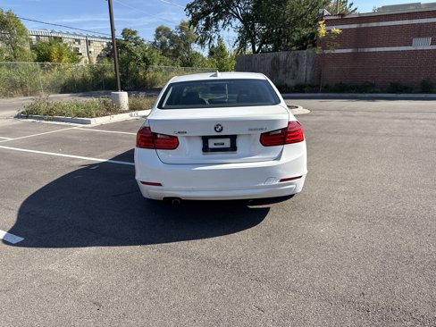 Used 2013 BMW 328i xDrive Sedan image 4