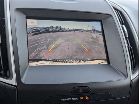 Used 2020 Ford Edge SEL image 8