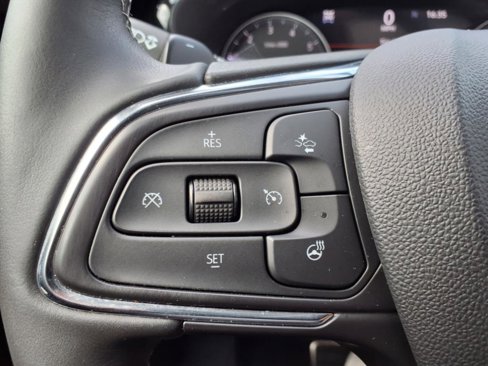 Used 2023 Buick Envision Essence w/ Sport Touring Package image 27