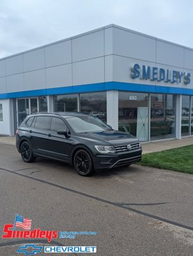 Used 2018 Volkswagen Tiguan S image 1